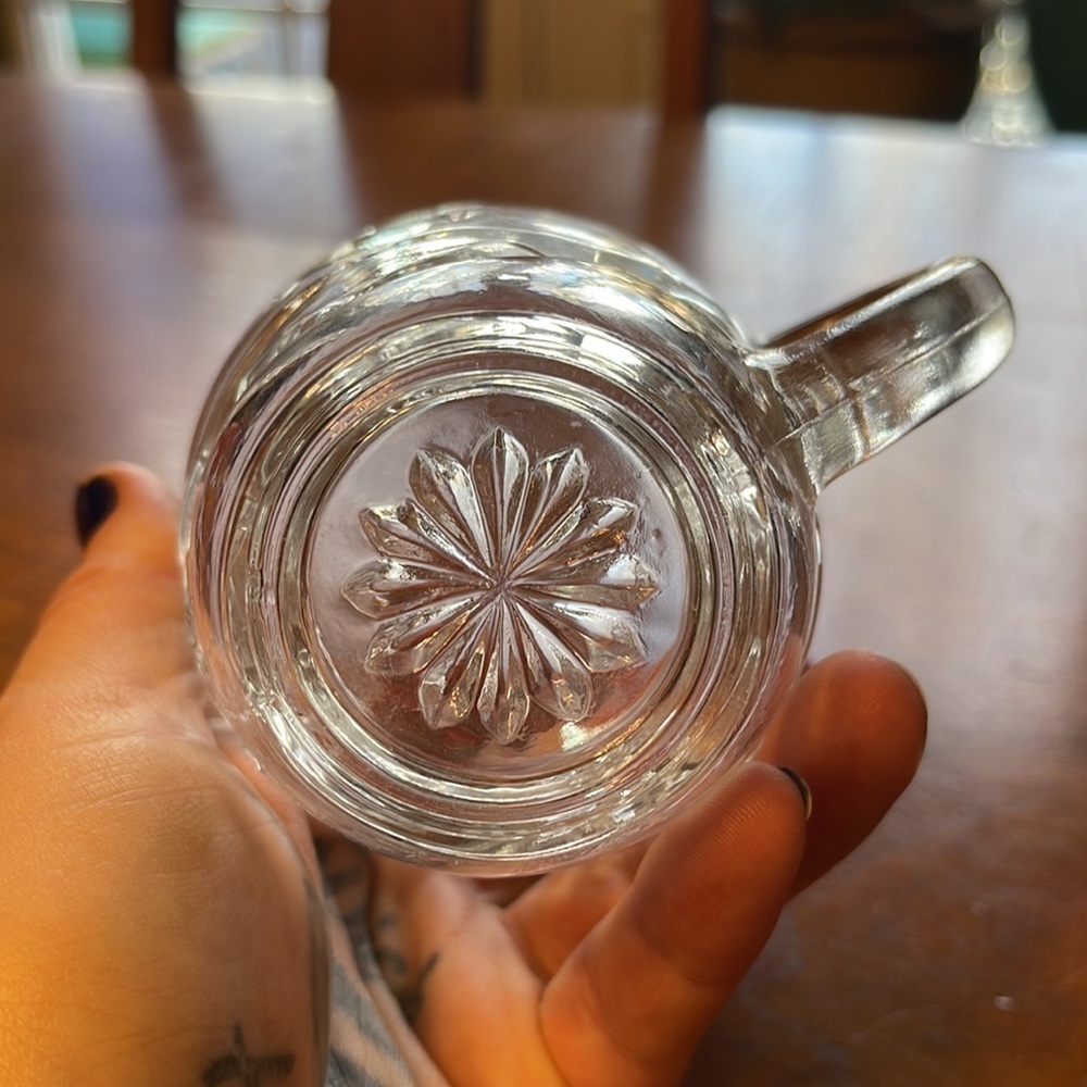 Vintage Star Of David Glassware Vintage Anchor Hocking Star Of David Creamer - Picture 10 of 10